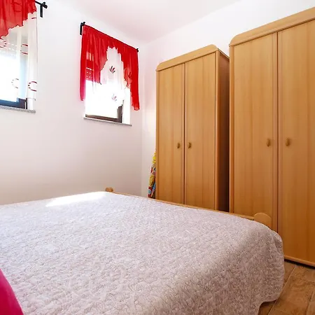 Snezana 1200 Apartment