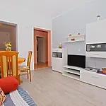 Snezana 1200 Fažana