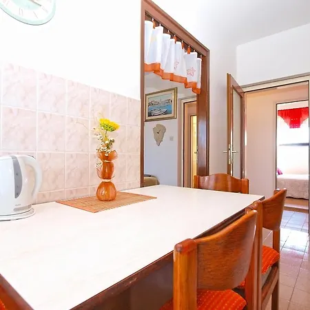 Snezana 1200 Apartmán *